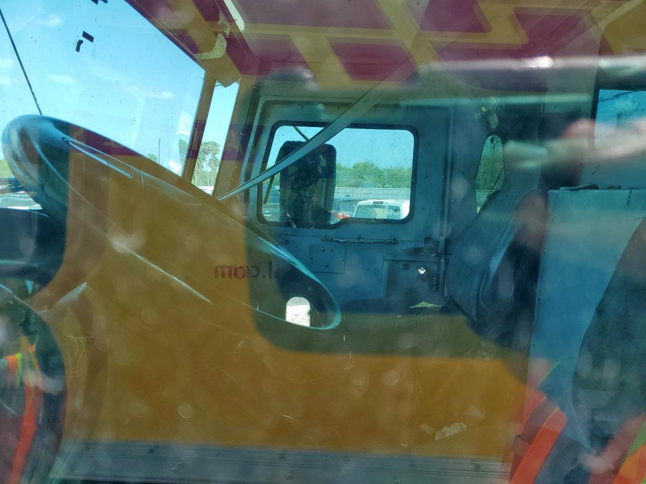 2012 International 4000 4300 - Trucks Expeditor Truck VIN: 1HTMNAAM4CH590769 Lot: 64859265