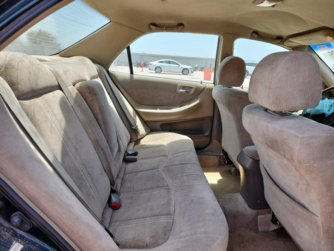 2000 Honda Accord Lx VIN: JHMCG5649YC041672 Lot: 65447405