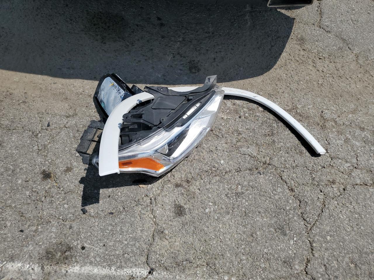 2018 Chevrolet Traverse Premier VIN: 1GNERKKW0JJ124118 Lot: 65754855