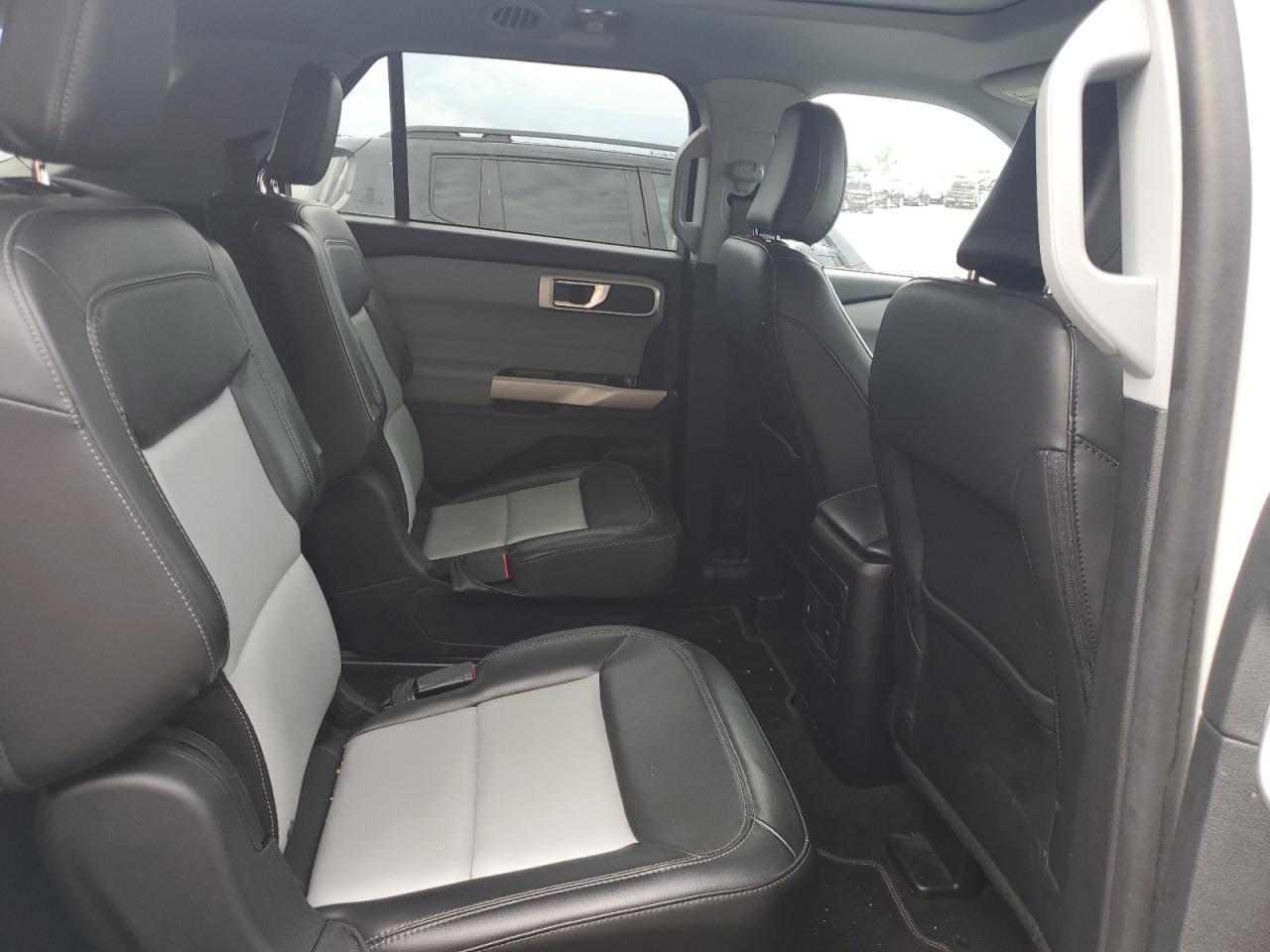 2022 Ford Explorer Xlt VIN: 1FMSK8DHXNGB10548 Lot: 63858325