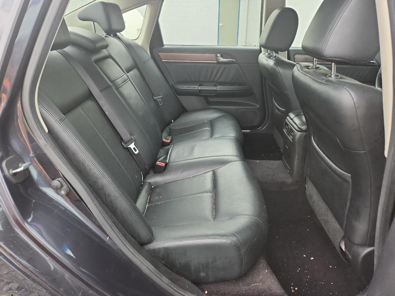 2008 Infiniti M35 Base VIN: JNKAY01F18M652824 Lot: 63759895