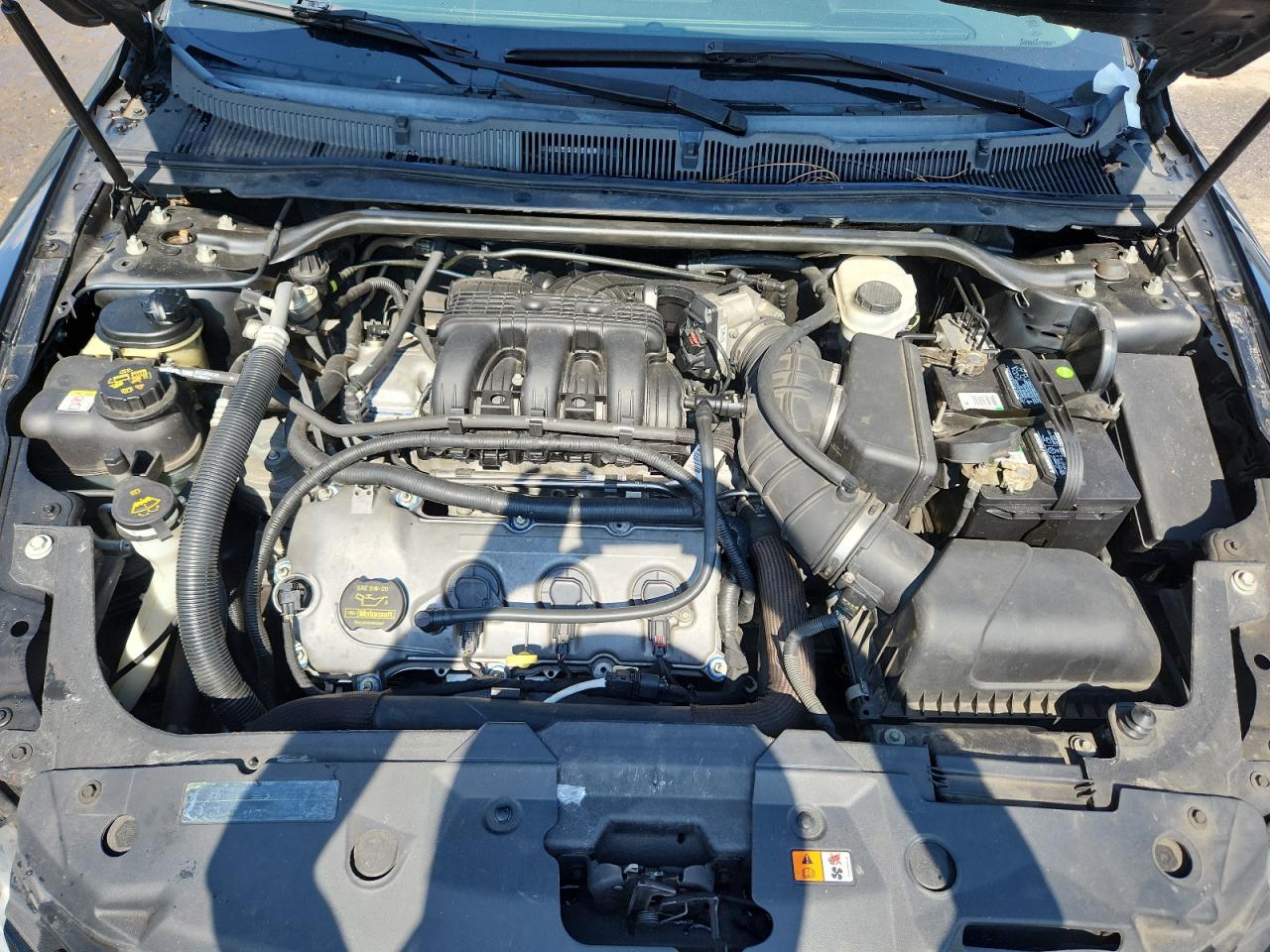 2010 Ford Taurus Limited VIN: 1FAHP2FW7AG144004 Lot: 63758755