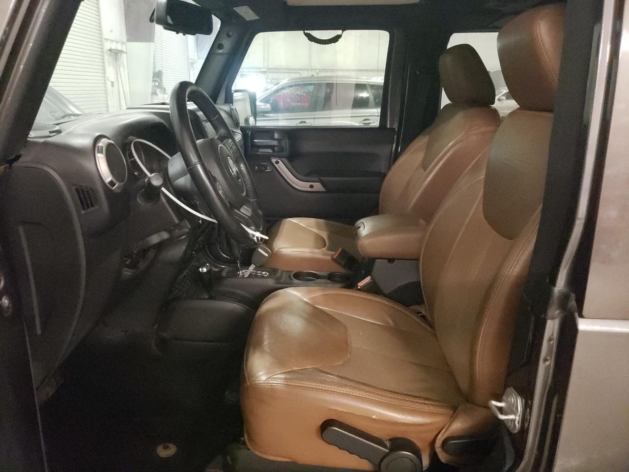 2017 Jeep Wrangler Sahara VIN: 1C4AJWBG8HL527244 Lot: 64650035