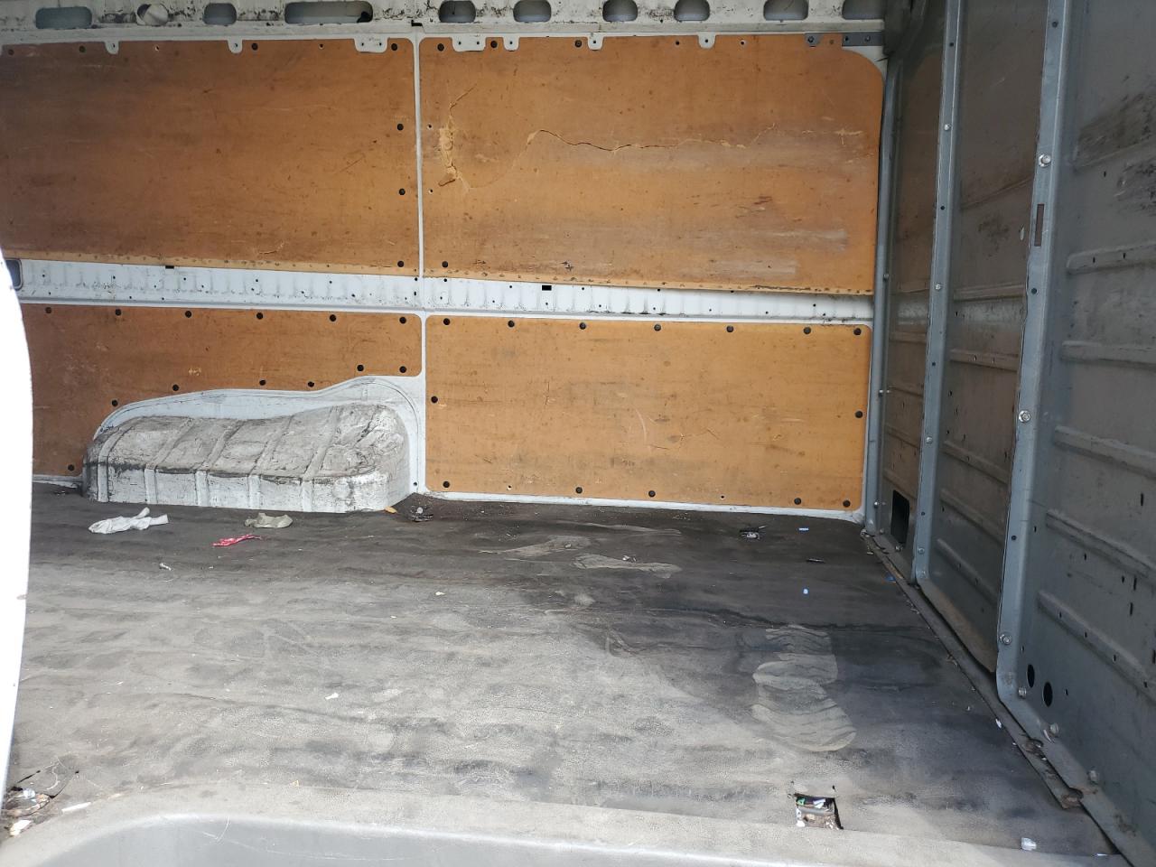 1n6bf0ly3en109181 1N6BF0LY3EN109181 2014 Nissan Nv 2500