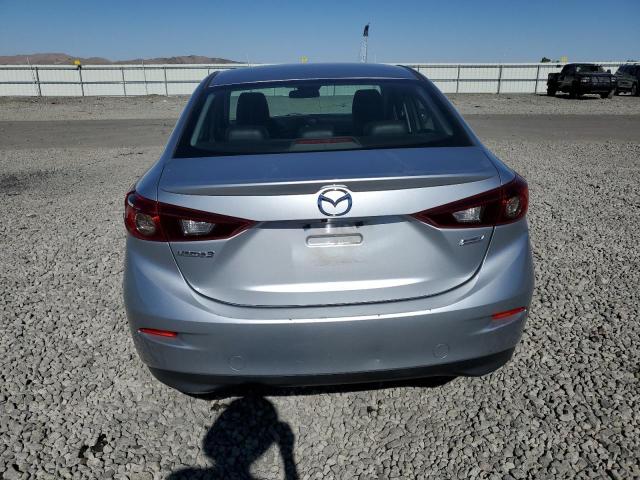  MAZDA 3 2018 Серебристый