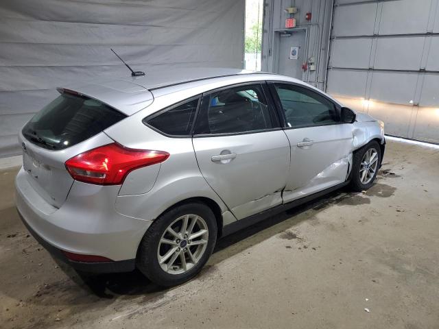 Hatchbacks FORD FOCUS 2016 Srebrny