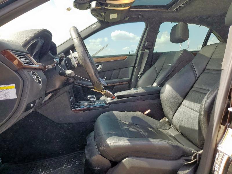 Sedans MERCEDES-BENZ E-CLASS 2012 Czarny