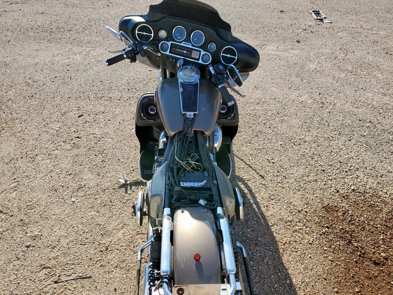 2004 Harley-Davidson Flhtcui VIN: 1HD1FCW174Y631225 Lot: 63855565