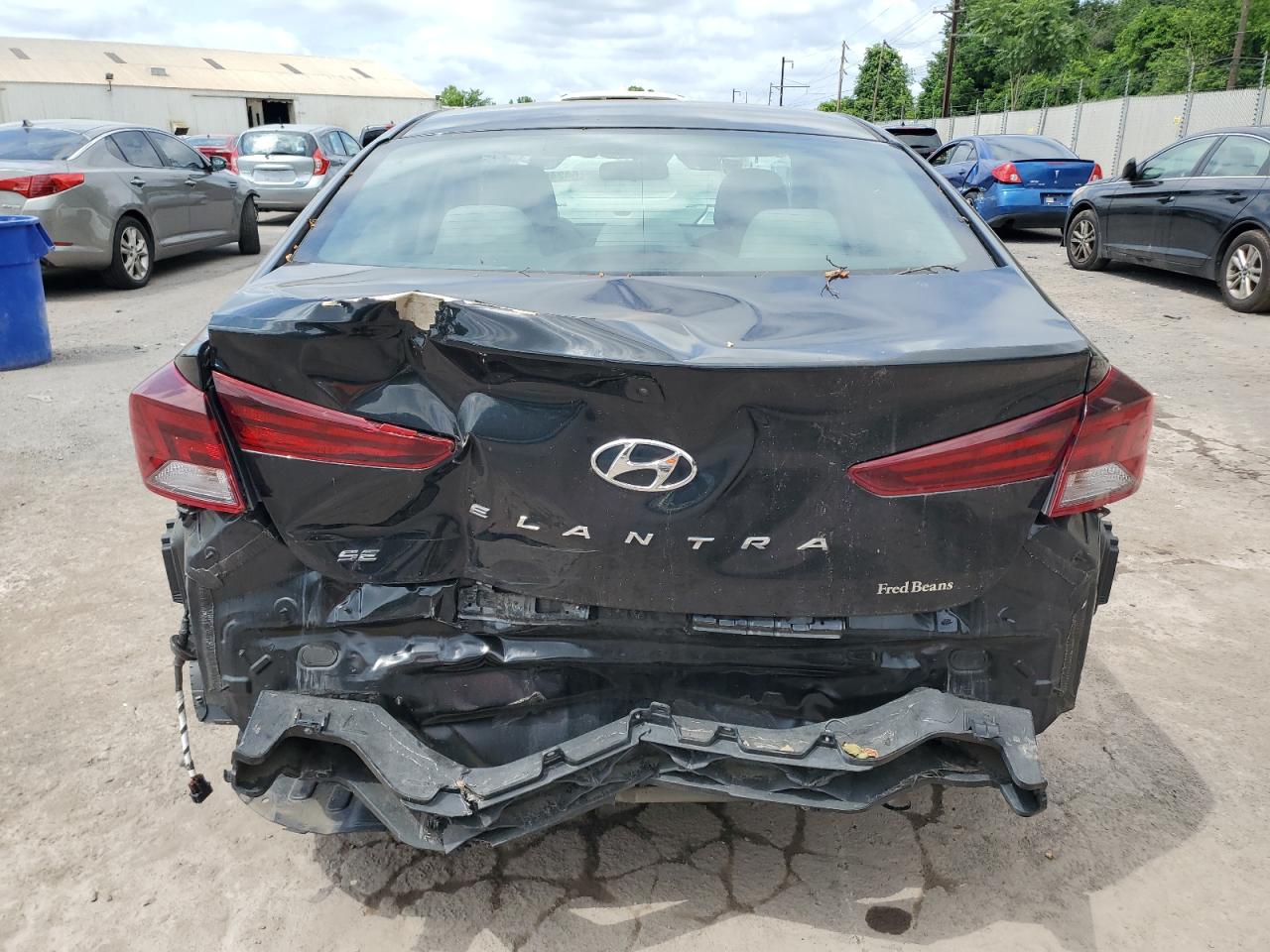 KMHD74LF1LU946363 2020 Hyundai Elantra Se