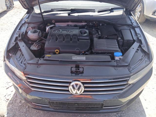 2015 VOLKSWAGEN PASSAT SE