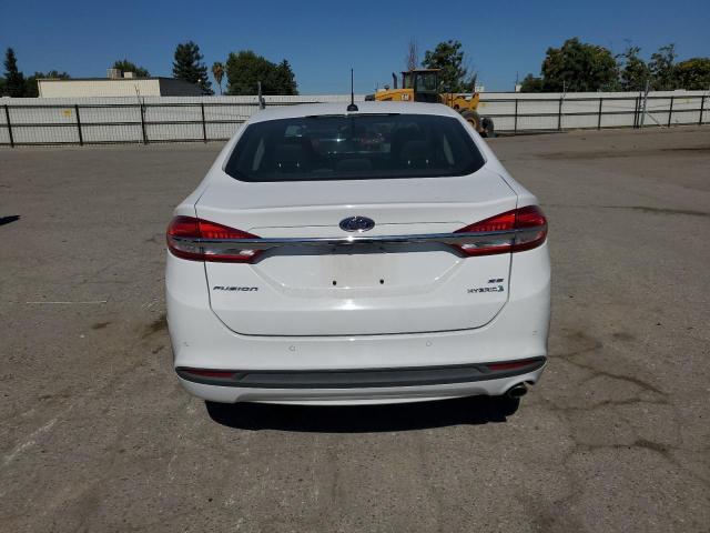  FORD FUSION 2017 Biały