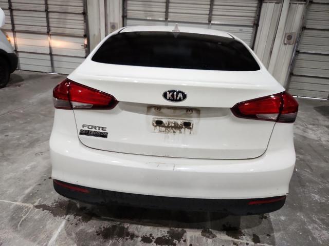  KIA FORTE 2017 White