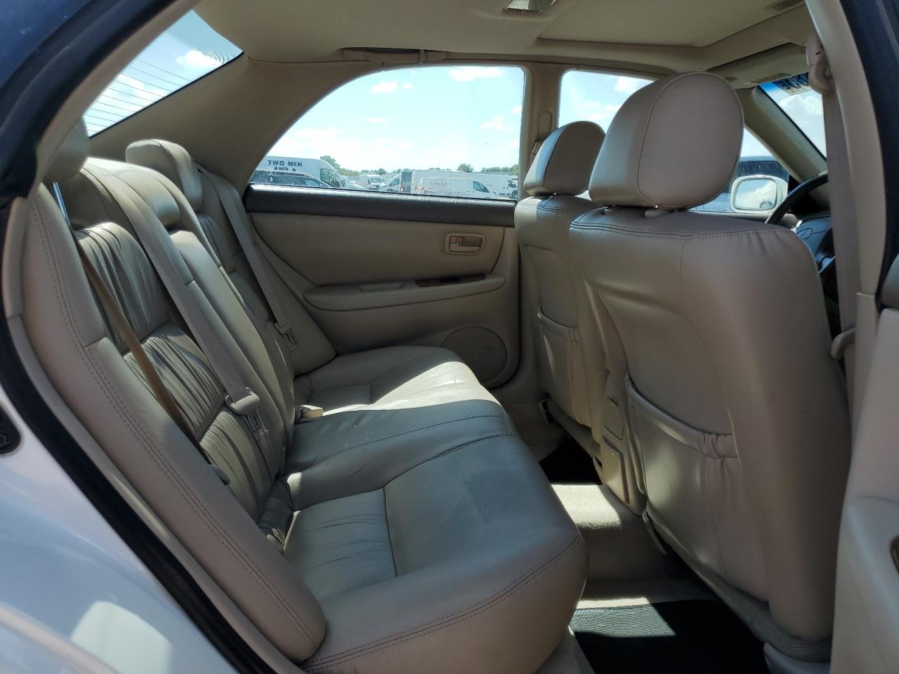 jt8bf28g3y5101762 JT8BF28G3Y5101762 2000 Lexus Es 300