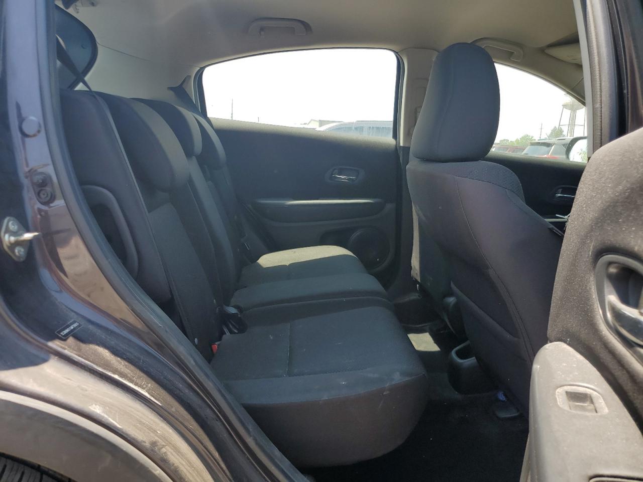 2016 Honda Hr-V Lx VIN: 3CZRU6H31GM756810 Lot: 63278545