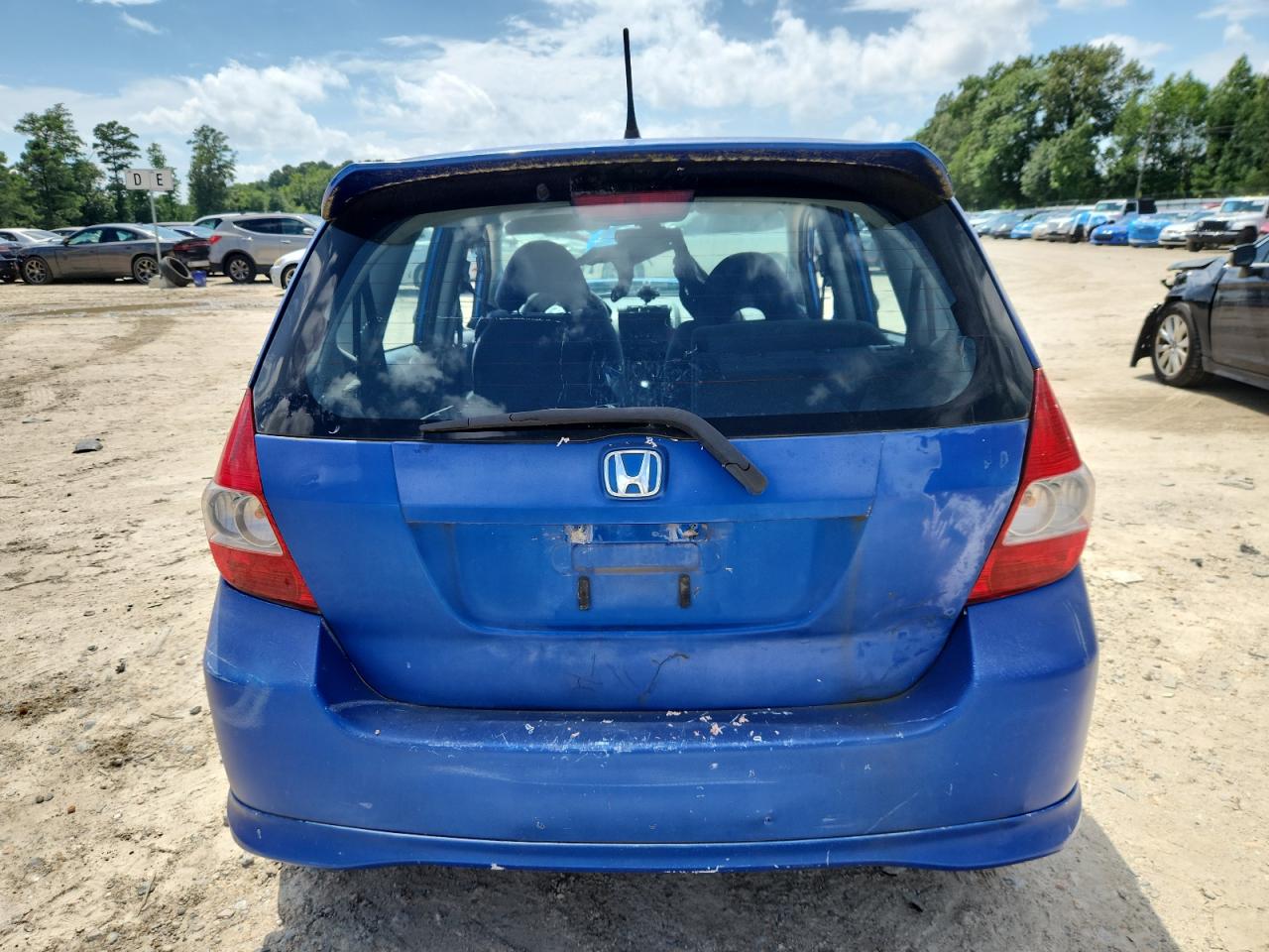2007 Honda Fit S VIN: JHMGD38637S041538 Lot: 65153925
