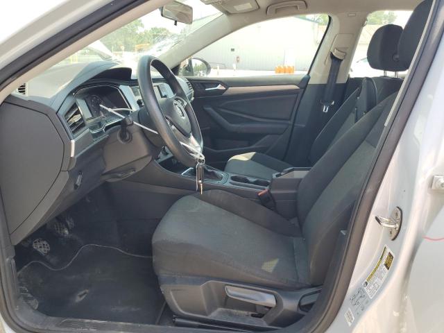  VOLKSWAGEN JETTA 2019 Srebrny