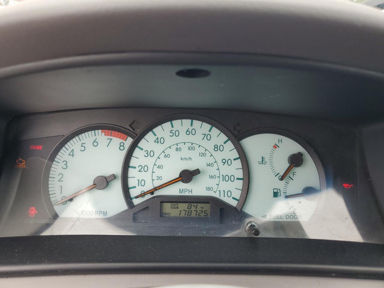 1nxbr32e74z239578 1NXBR32E74Z239578 2004 Toyota Corolla Ce