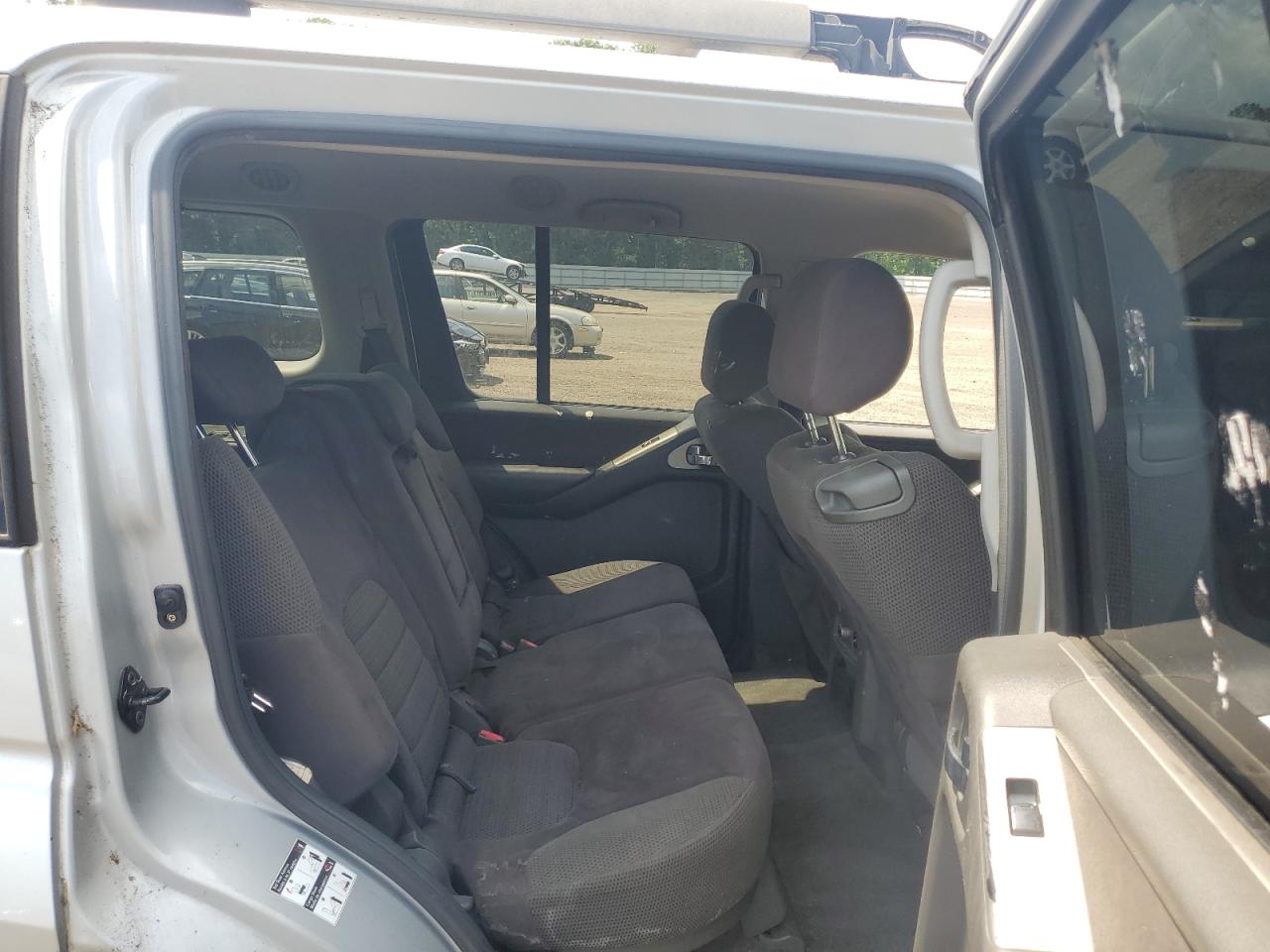 2005 Nissan Pathfinder Le VIN: 5N1AR18W15C755698 Lot: 64926775
