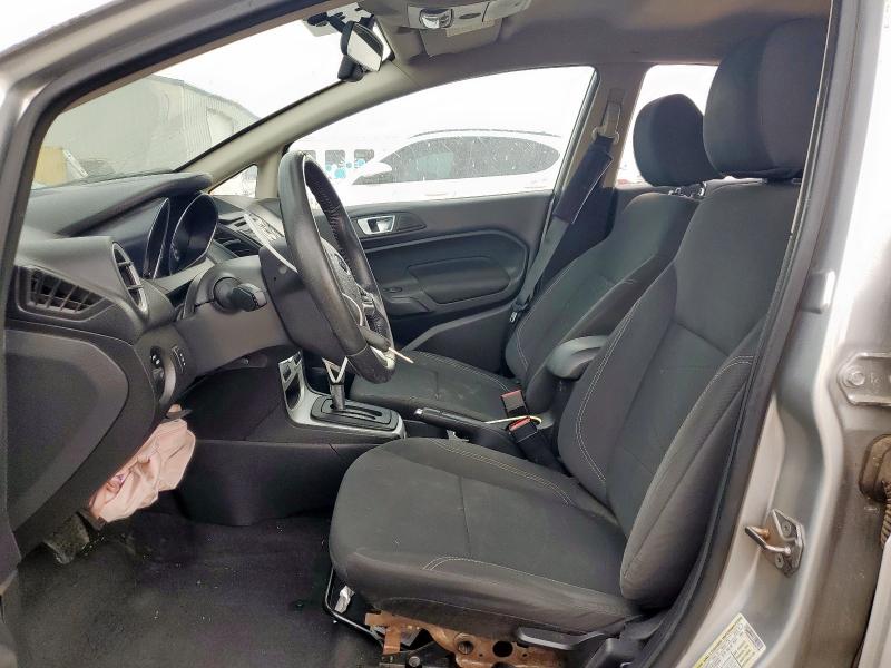  FORD FIESTA 2015 Srebrny