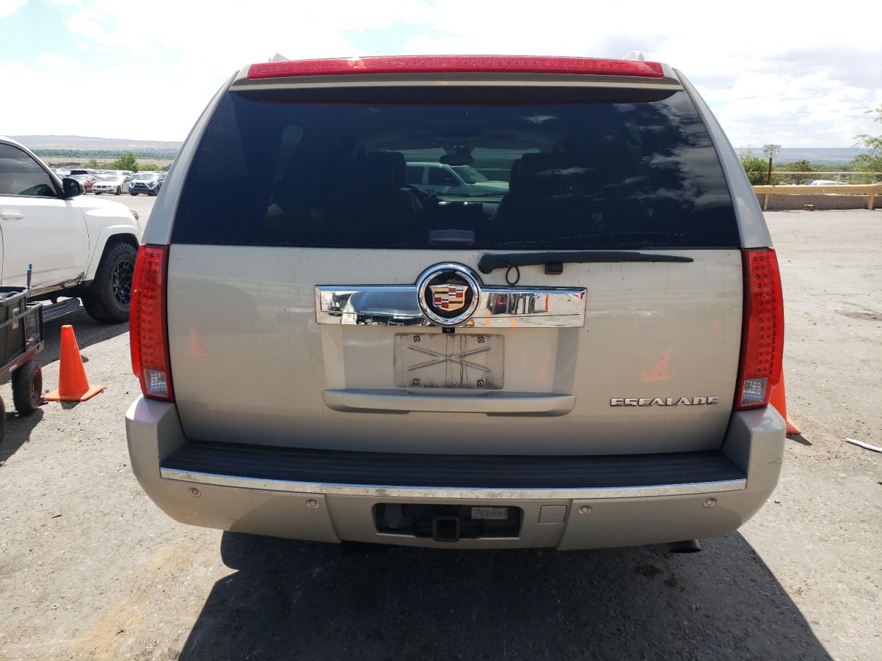 2008 Cadillac Escalade Esv VIN: 1GYFK66848R244109 Lot: 64213255