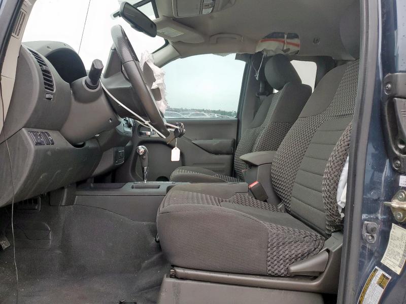  NISSAN FRONTIER 2019 Granatowy