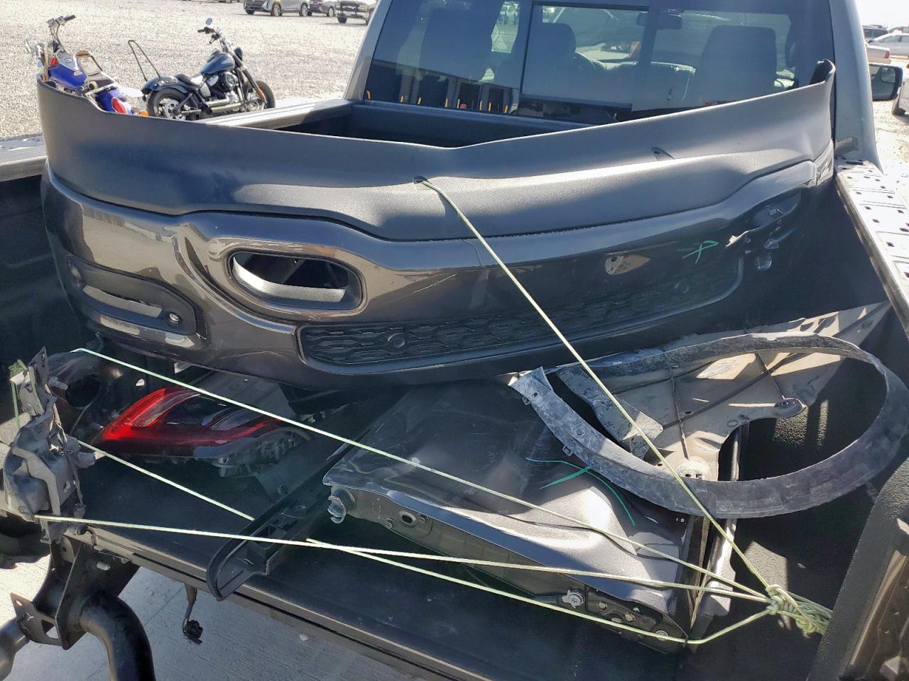 2019 Ram 1500 Laramie VIN: 1C6RREJT6KN894070 Lot: 65338485