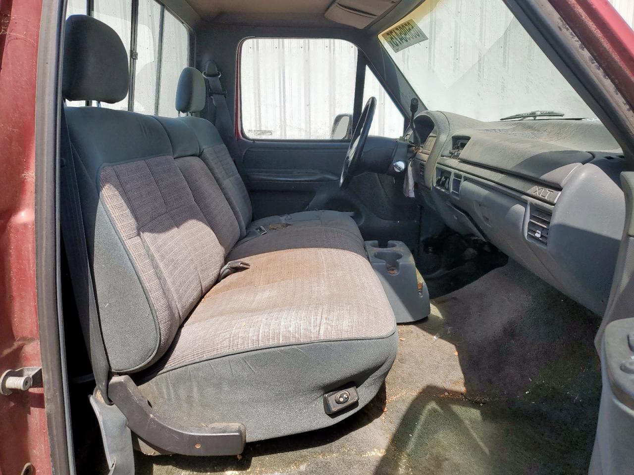 1992 Ford F150 VIN: 1FTDF15N1NKB23862 Lot: 65095475