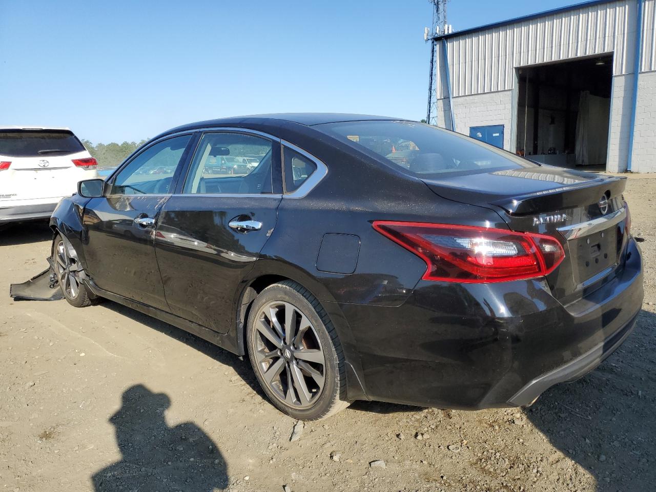 1n4al3ap4hc261995 1N4AL3AP4HC261995 2017 Nissan Altima 2.5