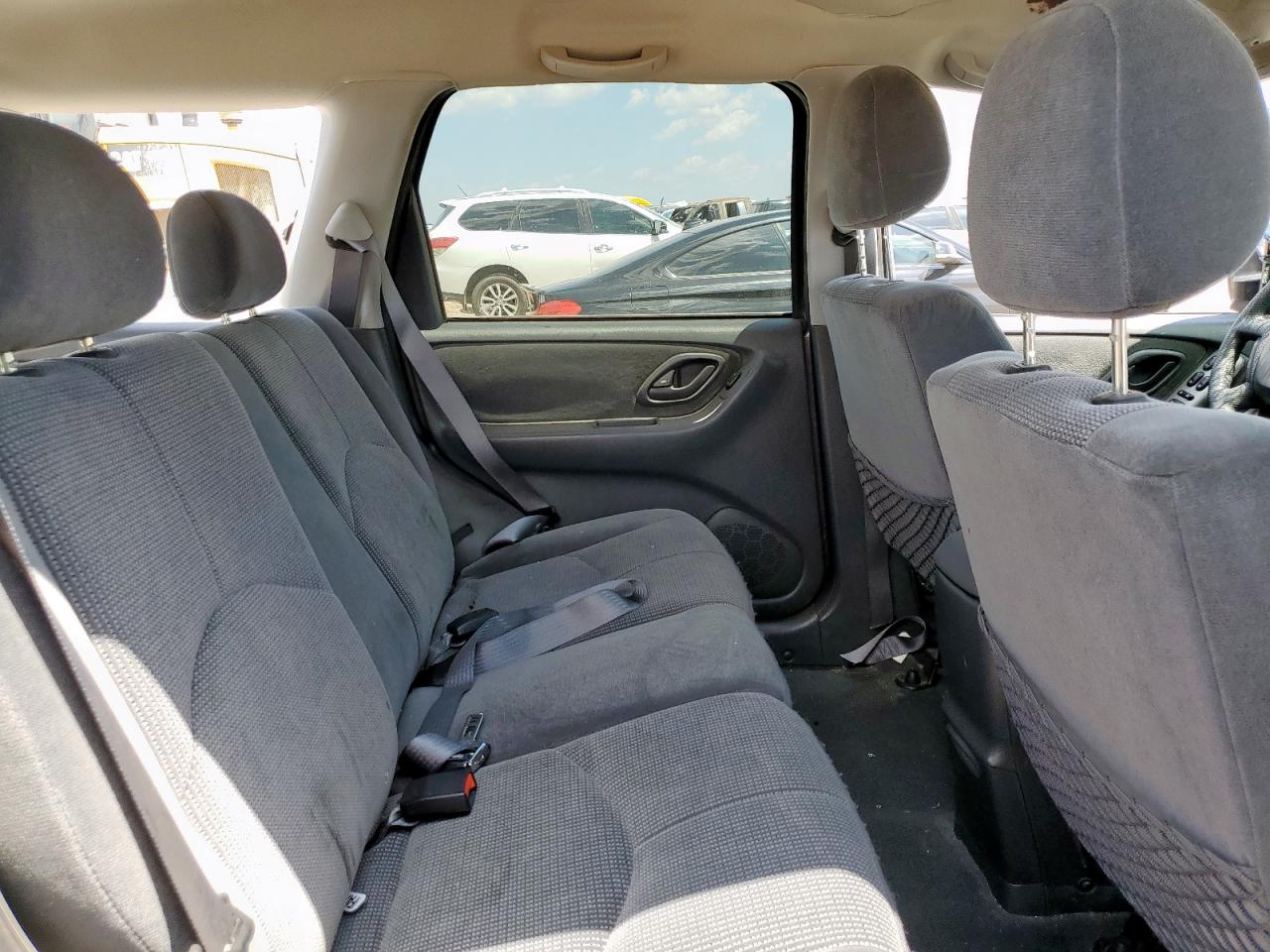 2004 Mazda Tribute Lx VIN: 4F2YZ04184KM02371 Lot: 64953645