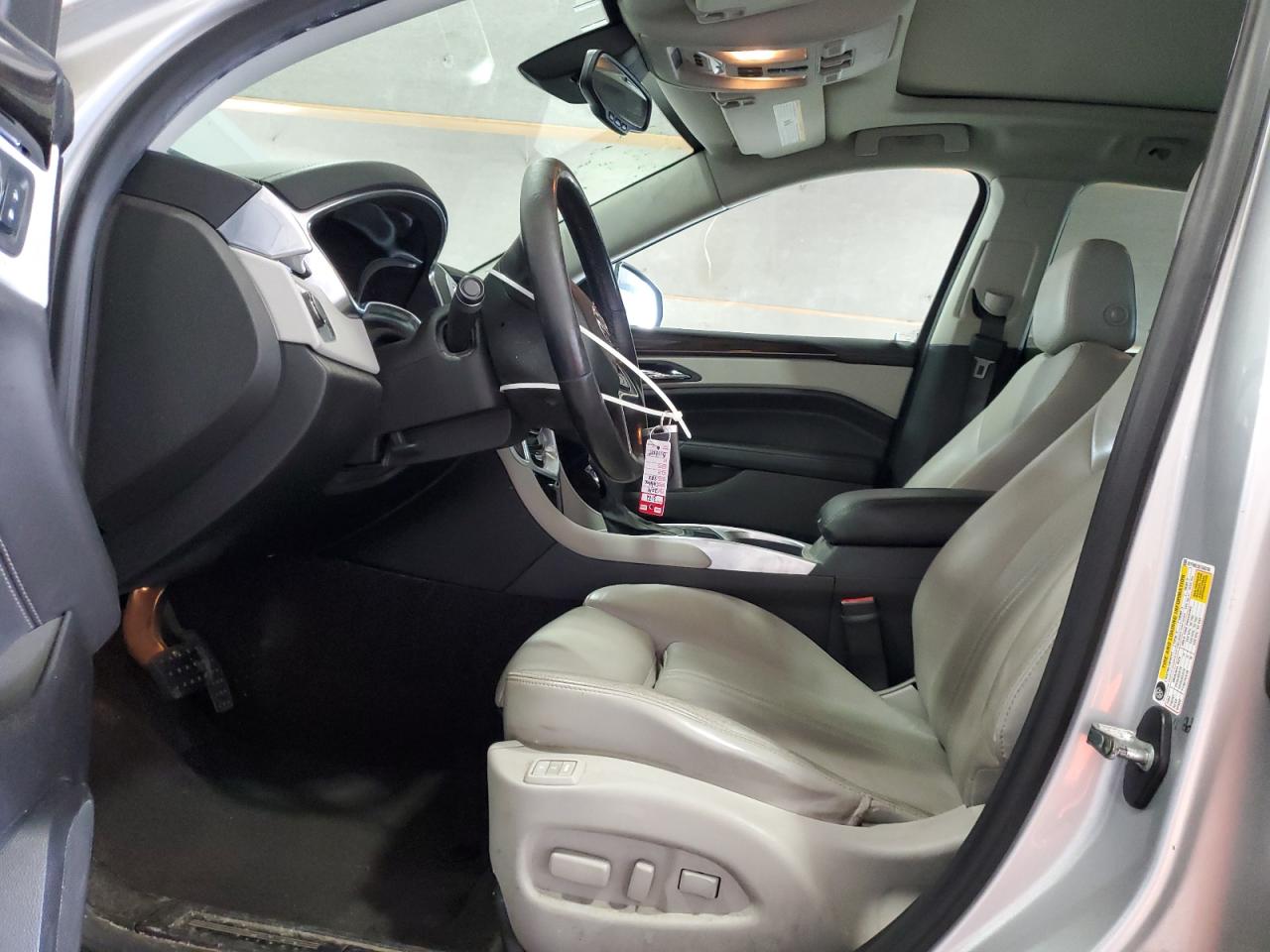 2014 Cadillac Srx Luxury Collection VIN: 3GYFNBE3XES563786 Lot: 64684885