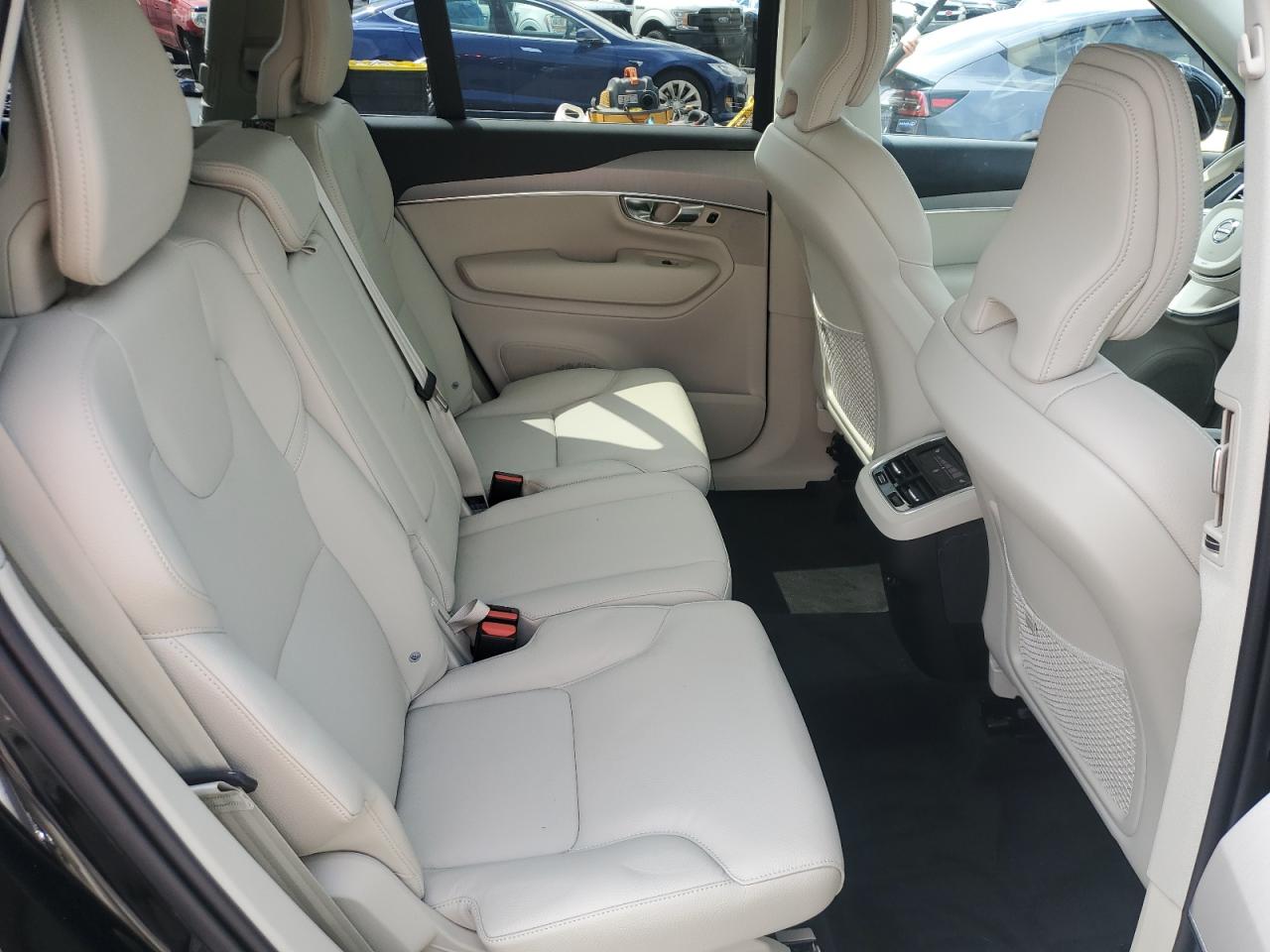 2025 Volvo Xc90 Core VIN: YV4M12PJ4S1300899 Lot: 62489755