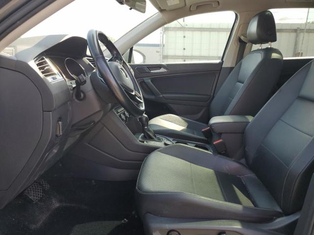 VOLKSWAGEN TIGUAN 2018 Gray