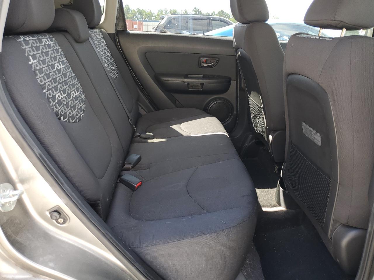 2011 Kia Soul + VIN: KNDJT2A29B7341043 Lot: 64984325