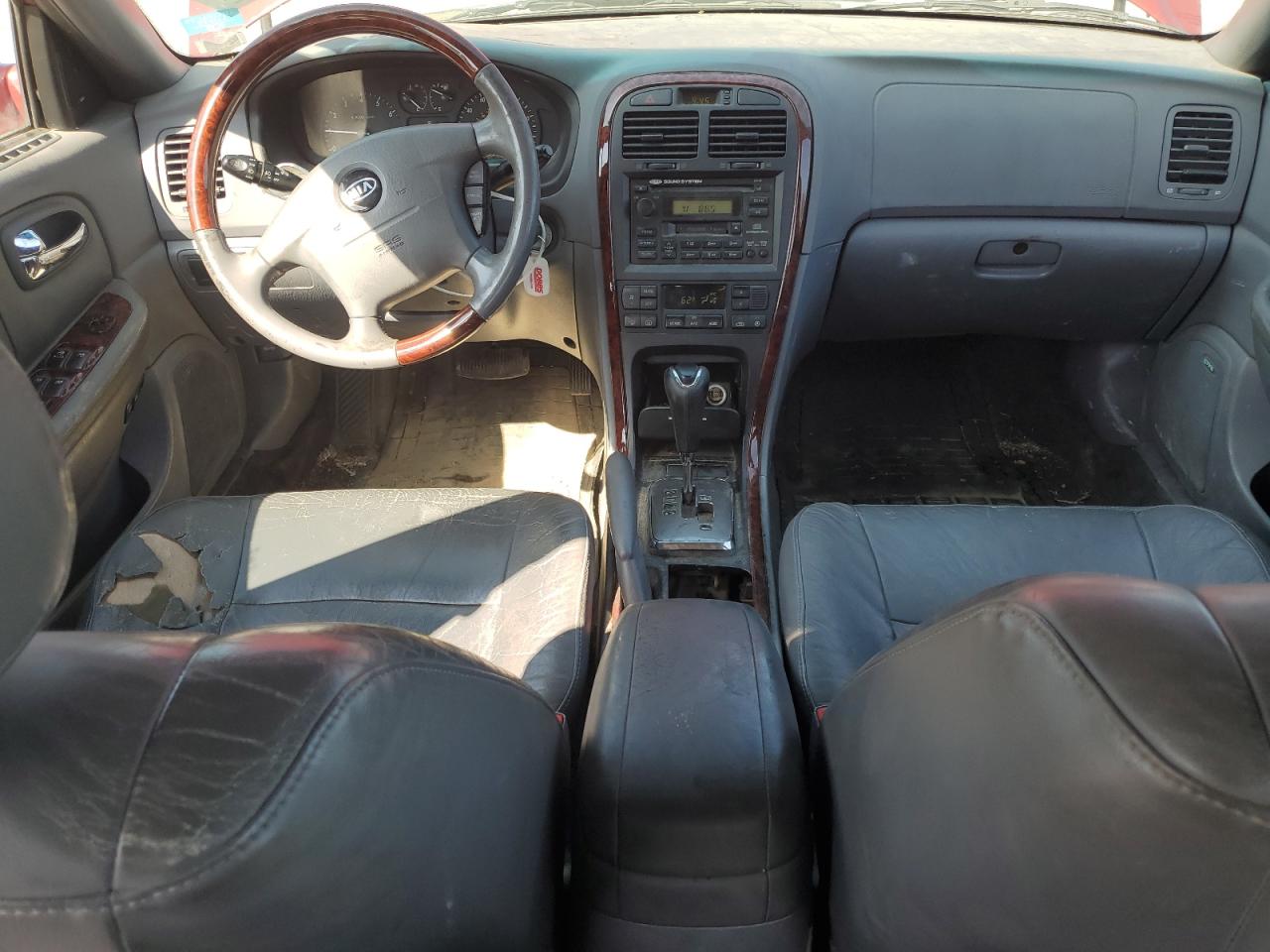 2004 Kia Optima Lx VIN: KNAGD128145295918 Lot: 64577055