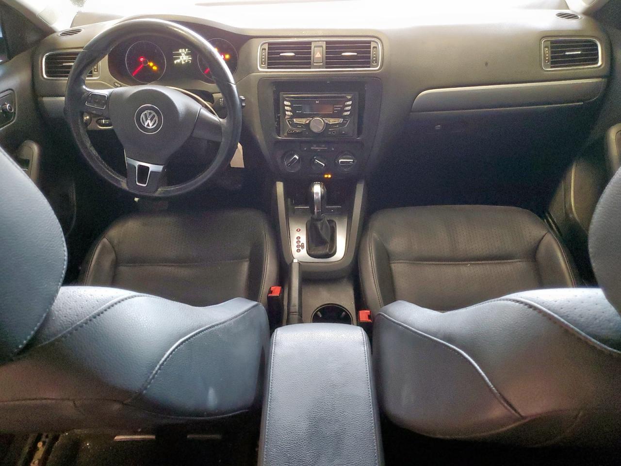2014 Volkswagen Jetta Tdi VIN: 3VWLL7AJ1EM390497 Lot: 63106675
