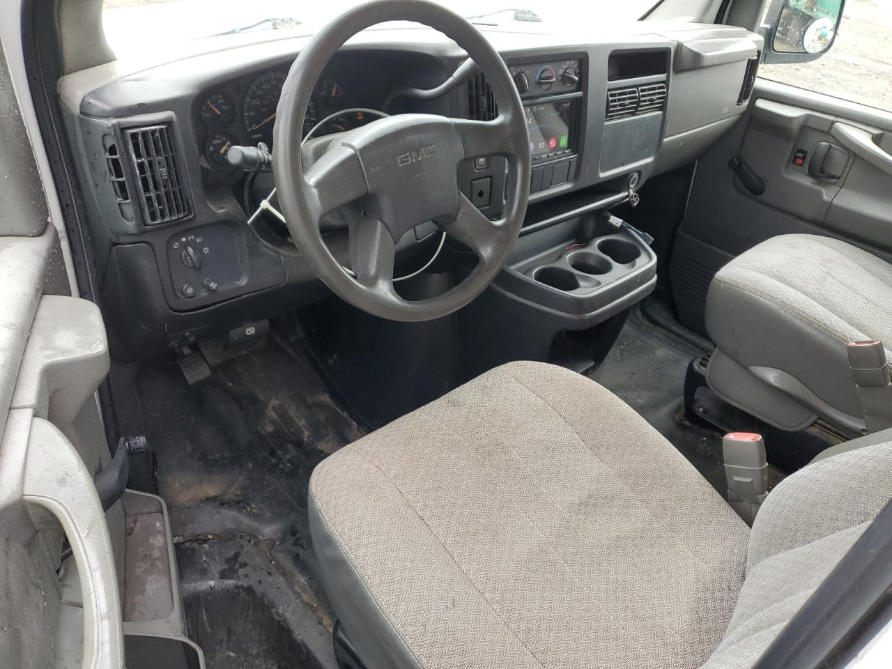 2007 GMC Savana Cutaway G3500 VIN: 1GDHG31U271115684 Lot: 63593215
