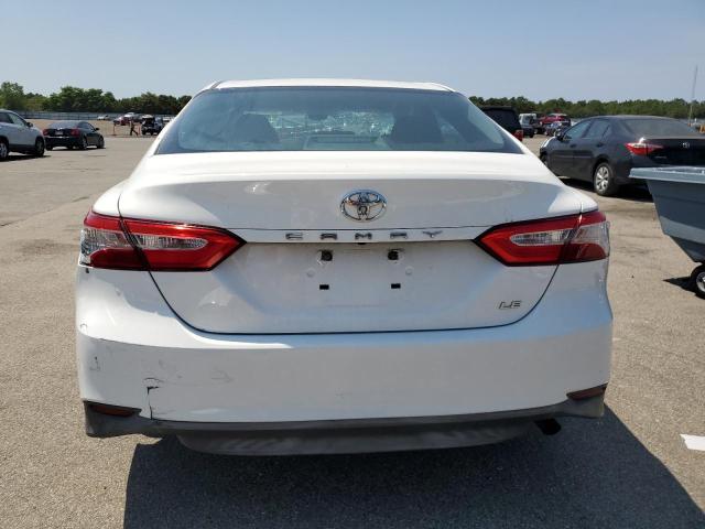  TOYOTA CAMRY 2018 Белы