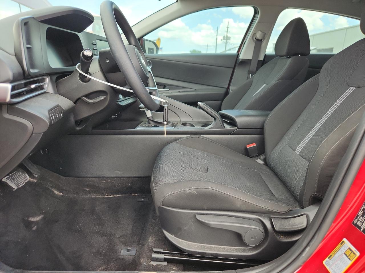 2025 Hyundai Elantra Se VIN: KMHLL4DG7SU883931 Lot: 65114575