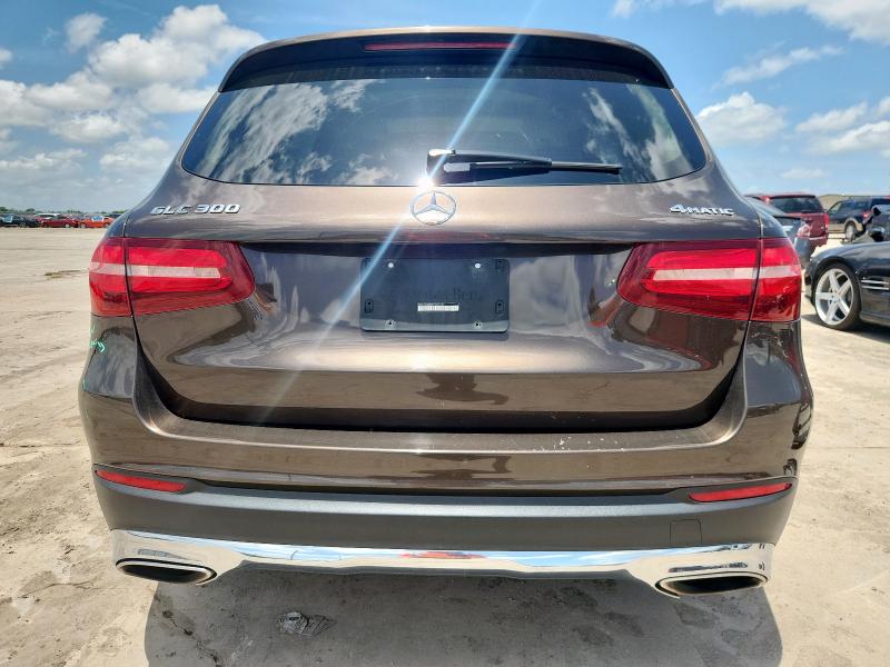  MERCEDES-BENZ GLC-CLASS 2018 Brązowy