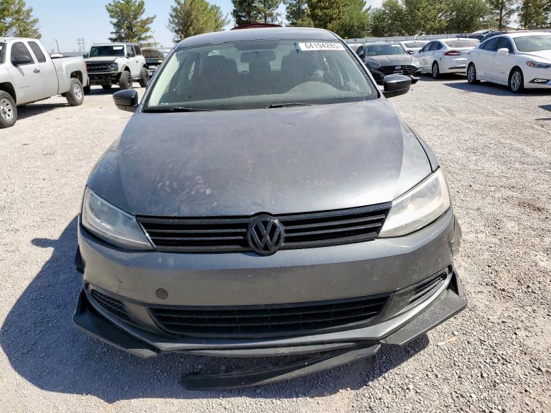 Sedans VOLKSWAGEN JETTA 2012 Szary