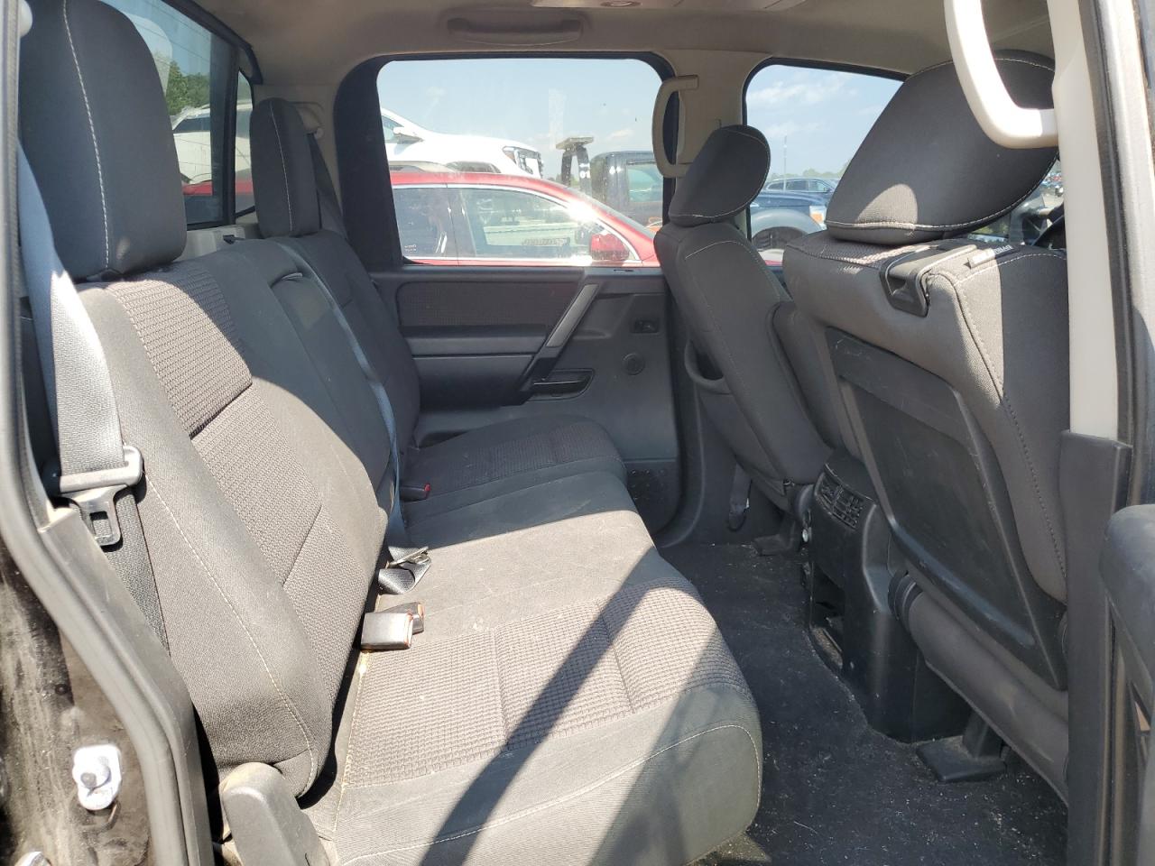 2014 Nissan Titan S VIN: 1N6AA0EC8EN517557 Lot: 62281975