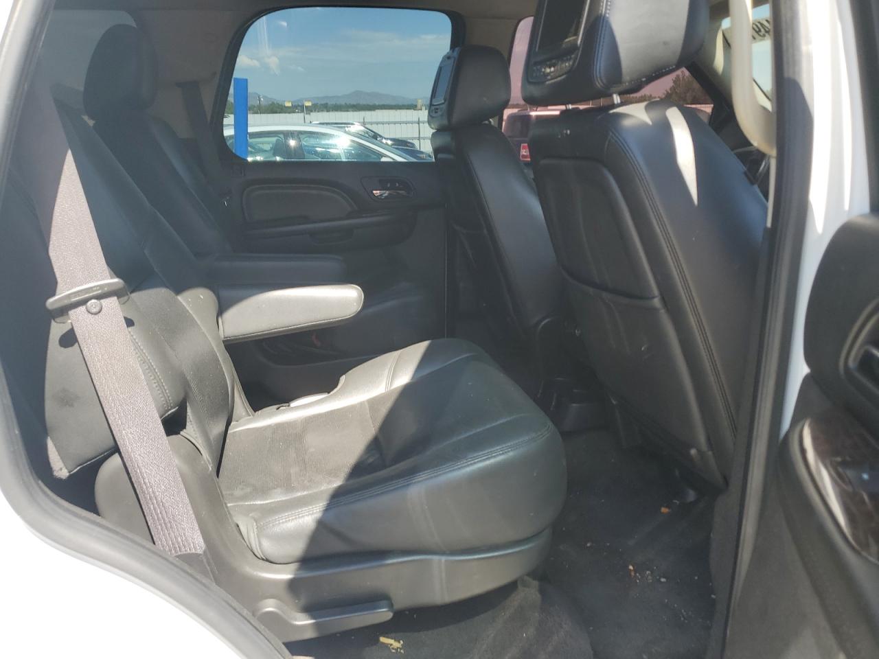 2012 GMC Yukon Denali VIN: 1GKS2EEF2CR255847 Lot: 65544915