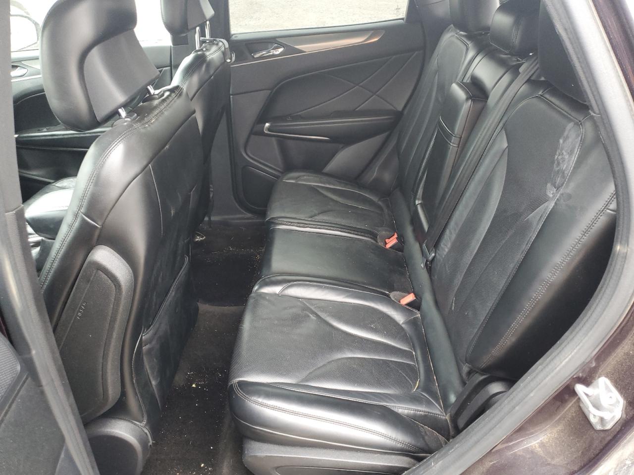 5lmtj2ah7fuj17417 5LMTJ2AH7FUJ17417 2015 Lincoln Mkc