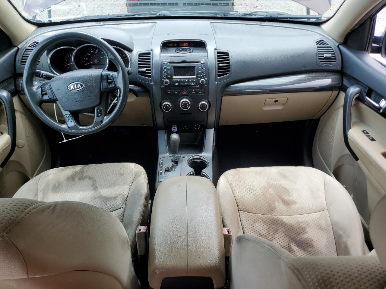2011 Kia Sorento Base VIN: 5XYKT3A13BG126584 Lot: 64105165