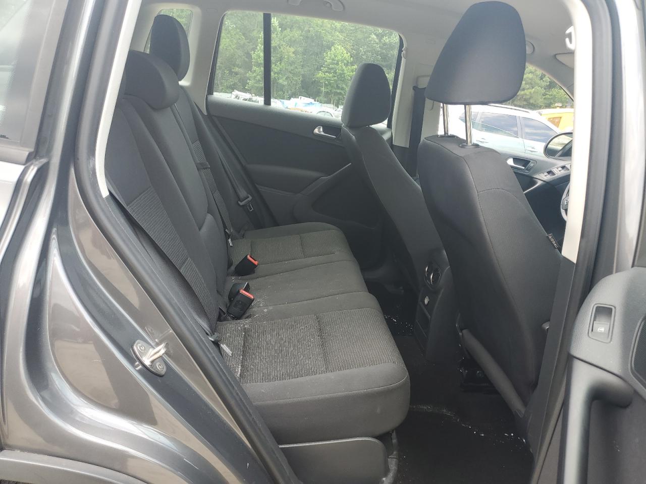 2014 Volkswagen Tiguan S VIN: WVGBV3AX3EW569707 Lot: 64883595