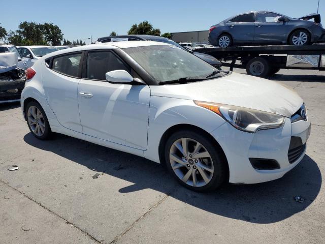  HYUNDAI VELOSTER 2016 Biały