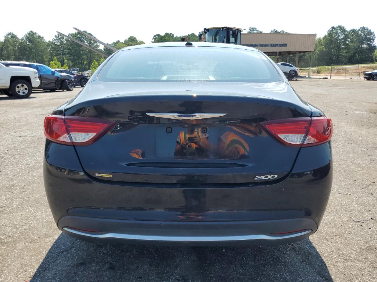 2015 Chrysler 200 Limited VIN: 1C3CCCAB3FN696102 Lot: 63563375