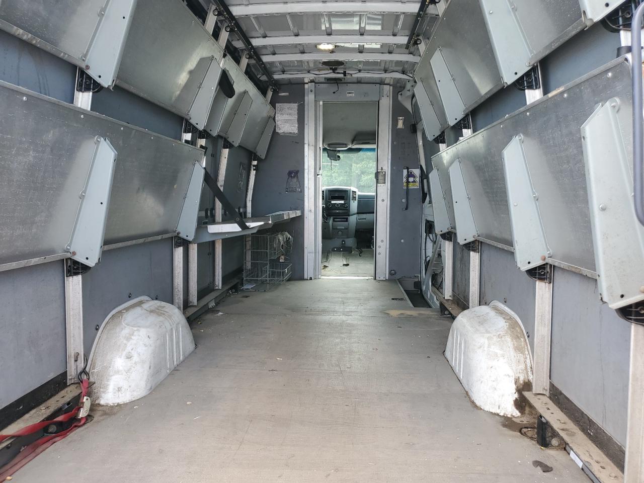 2011 Mercedes-Benz Sprinter 2500 VIN: WD3PE8CB4B5596936 Lot: 64881495