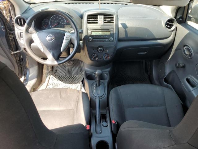 Sedans NISSAN VERSA 2015 Granatowy