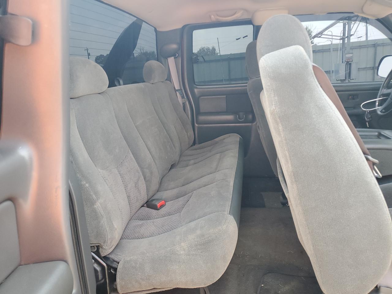 2004 Chevrolet Silverado K2500 Heavy Duty VIN: 1GCHK29204E259853 Lot: 64668165